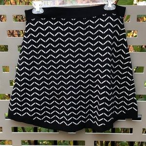 Olive &Oak Mini skirt